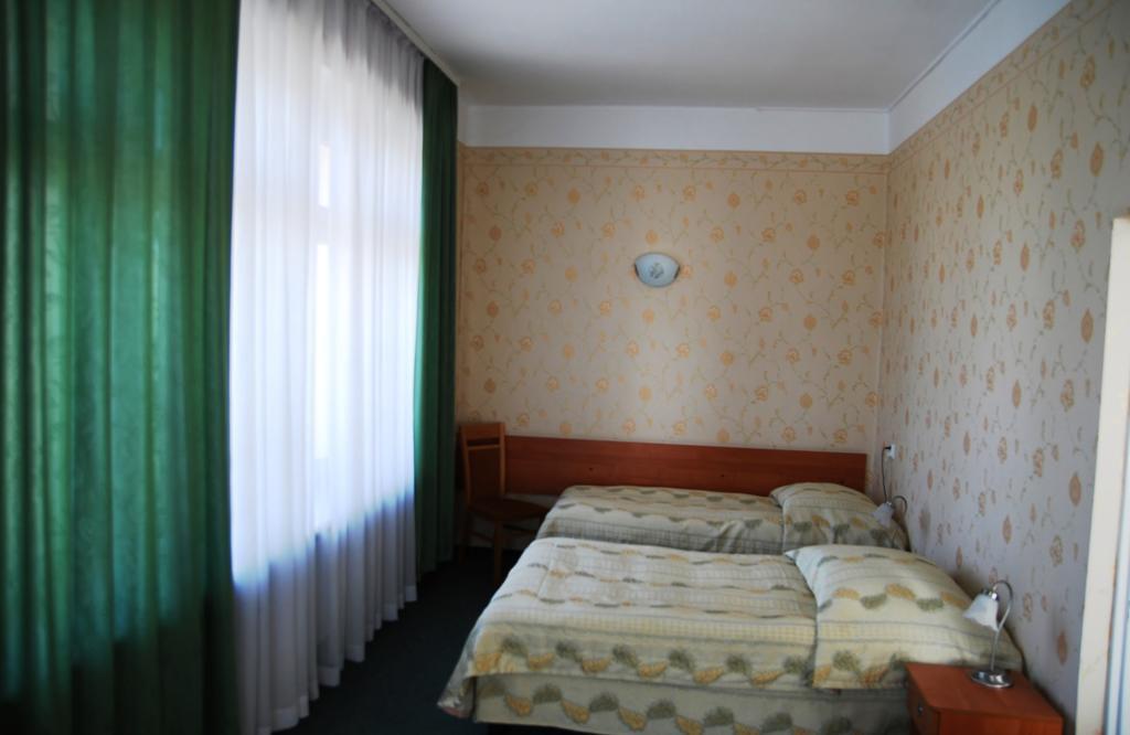 Palac Polonia Lodz  Room photo